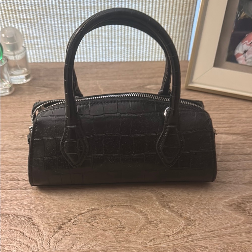 Mango Black Crocodile-Embossed mini purse